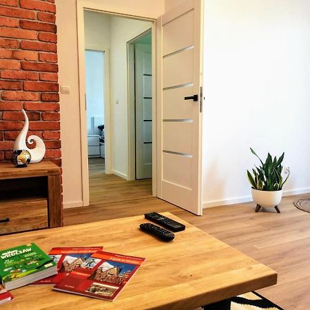 Nowoczesny Apartament Na Promenadach Wroclawskich Ngoại thất bức ảnh