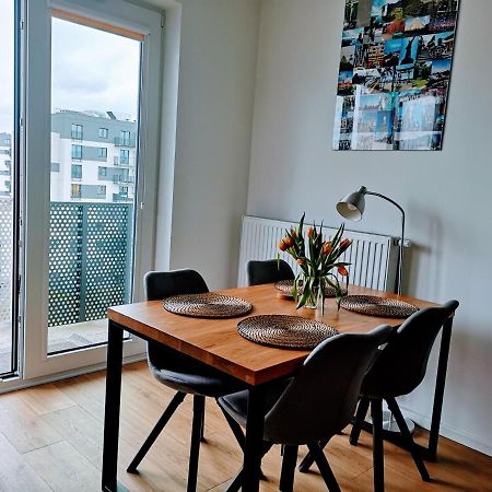 Nowoczesny Apartament Na Promenadach Wroclawskich Ngoại thất bức ảnh